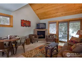 Photo #3: 968487 Listing 