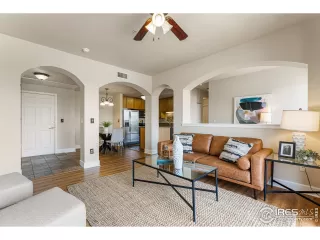 Photo #3: 968534 Listing