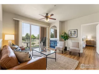 Photo #4: 968534 Listing