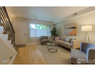 Photo #4: 968543 Listing 