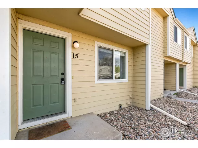 MLS: 968544 Condo For Sale