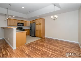 Photo #5: 968596 Listing