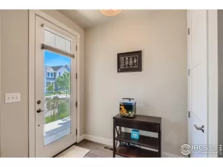 Photo #3: 968612 Listing