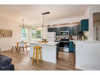 Photo #3: 968617 Listing