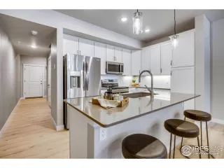 Photo #3: 968628 Listing