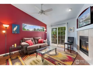 Photo #3: 968631 Listing