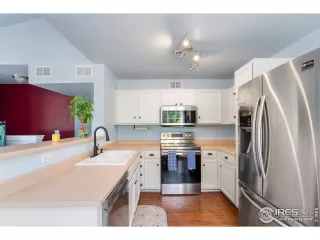 Photo #6: 968631 Listing