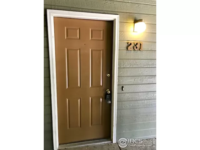 MLS: 968662 Condo For Sale