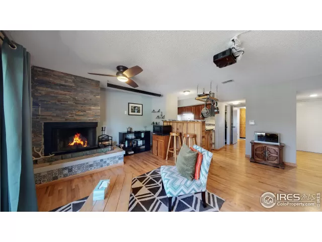 MLS: 968718 Condo For Sale