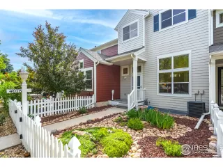 Photo #3: 968734 Listing