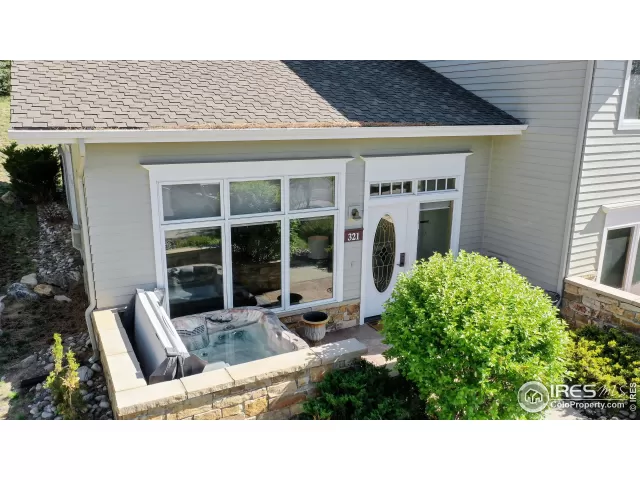 MLS: 968774 Condo For Sale