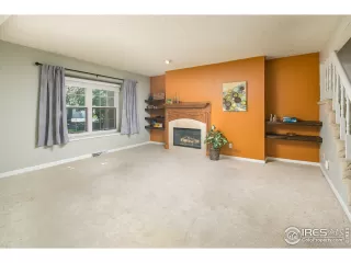 Photo #5: 968788 Listing