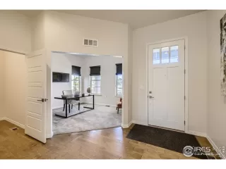 Photo #3: 968801 Listing 