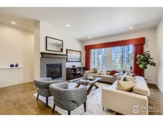 Photo #6: 968801 Listing 