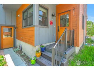 Photo #6: 968843 Listing