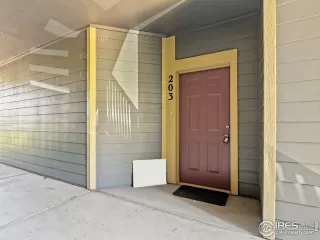 Photo #2: 968858 Listing