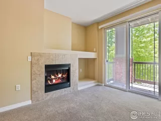 Photo #4: 968858 Listing