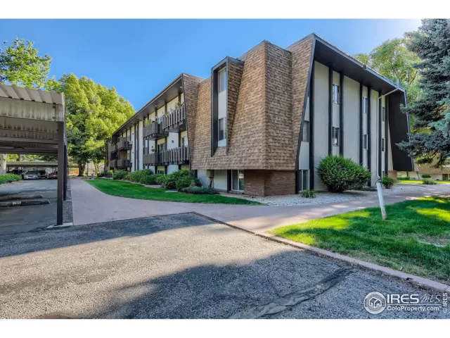 MLS: 968866 Condo For Sale