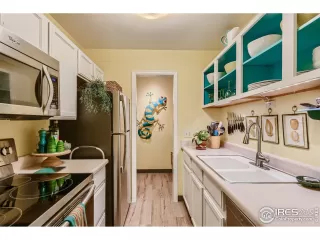 Photo #5: 968866 Listing