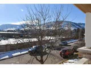 Photo #2: 968874 Listing