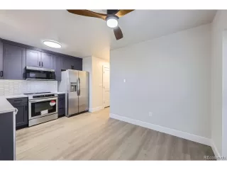 Photo #3: 9688806 Listing