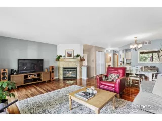 Photo #5: 968893 Listing 