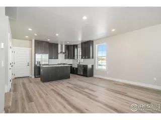 Photo #2: 968914 Listing 