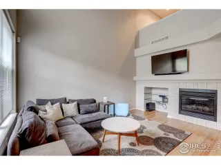 Photo #1: 968956 Listing