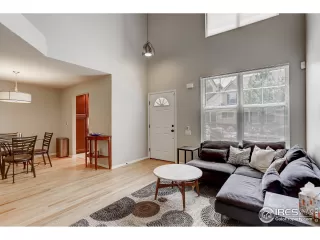 Photo #2: 968956 Listing