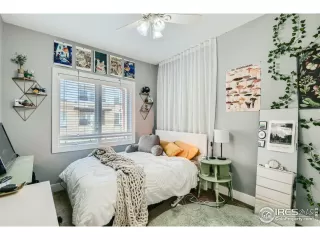 Photo #6: 968963 Listing