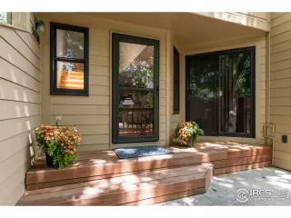Photo #1: 968976 Listing 
