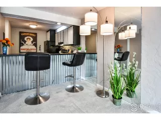 Photo #6: 969057 Listing