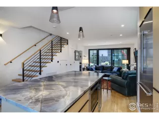 Photo #1: 969084 Listing