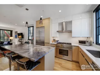 Photo #2: 969084 Listing