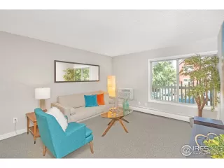 Photo #1: 969138 Listing