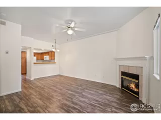 Photo #6: 969149 Listing