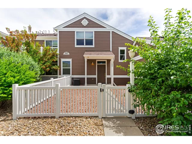 MLS: 969152 Condo For Sale