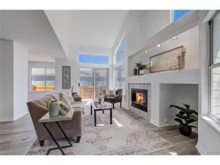 Photo #1: 9691559 Listing 