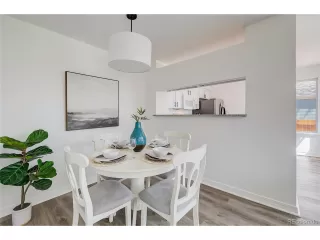 Photo #5: 9691559 Listing 