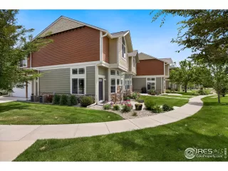 Photo #4: 969165 Listing