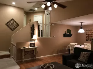 Photo #6: 969167 Listing