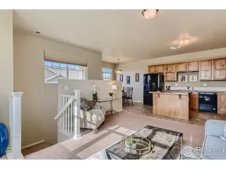 Photo #5: 969199 Listing