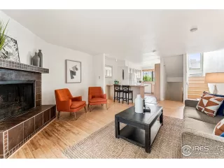 Photo #2: 969241 Listing