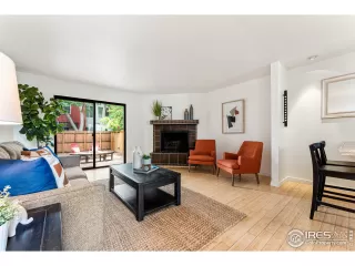 Photo #3: 969241 Listing