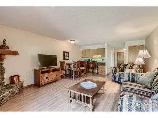 Photo #4: 969287 Listing