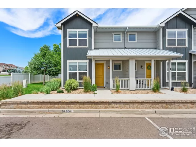 MLS: 969289 Condo For Sale