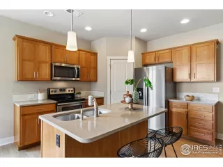 Photo #6: 969289 Listing