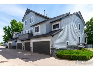 Photo #4: 969338 Listing