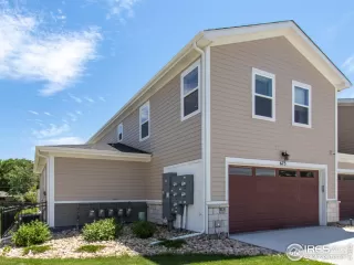 Photo #2: 969435 Listing