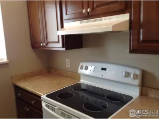 Photo #6: 969490 Listing